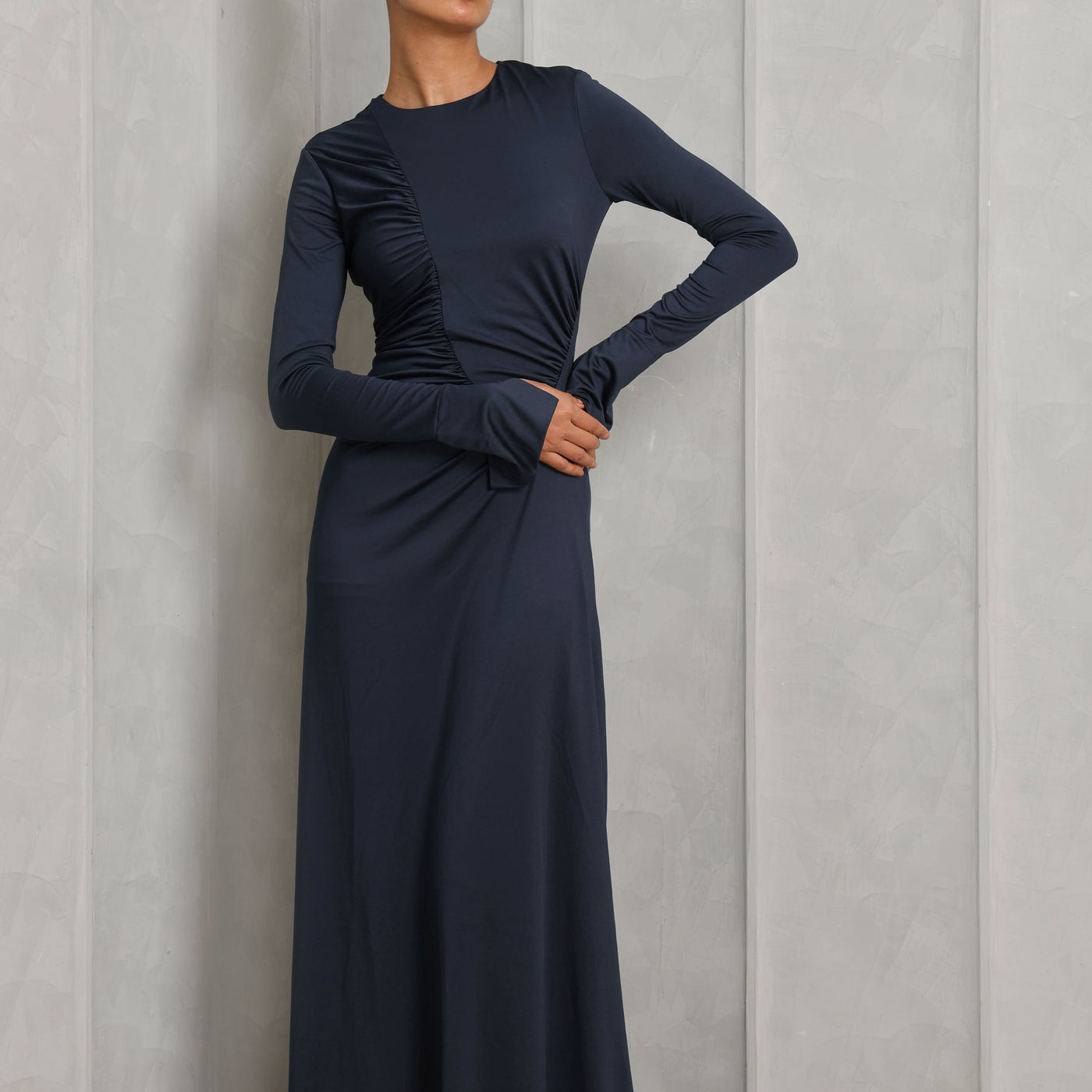 VICTORIA BECKHAM ruched detail gown polyester blue waist-defining pleat detailing long sleeve curved neckline 