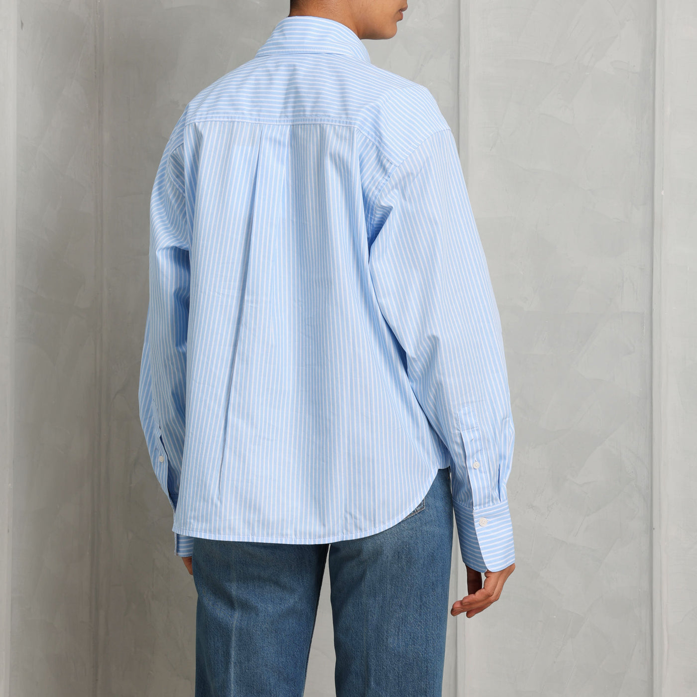 VICTORIA BECKHAM cropped long sleeve shirt organic cotton blue stripped classic collar pocket on the front