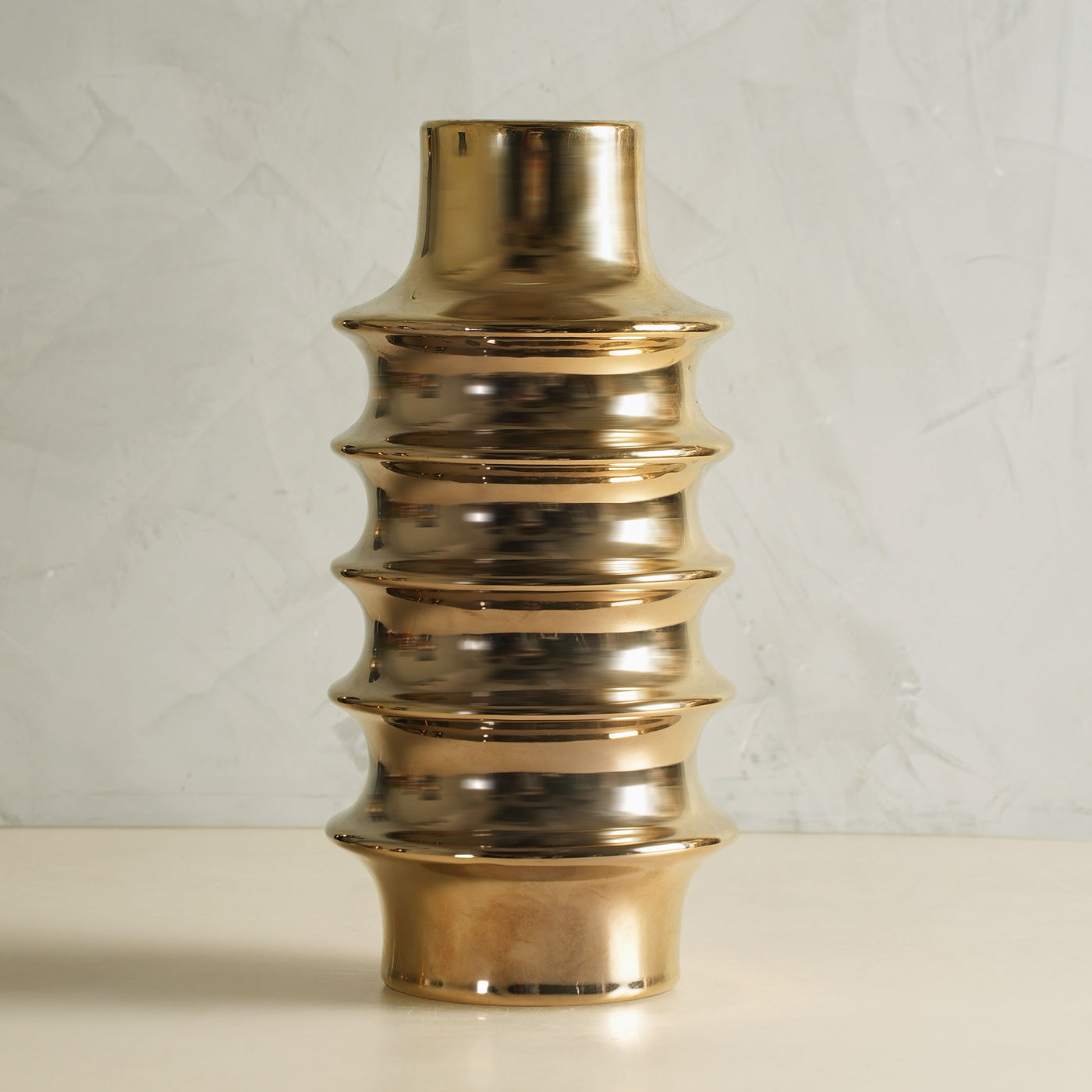 5 Ring Gold Vase