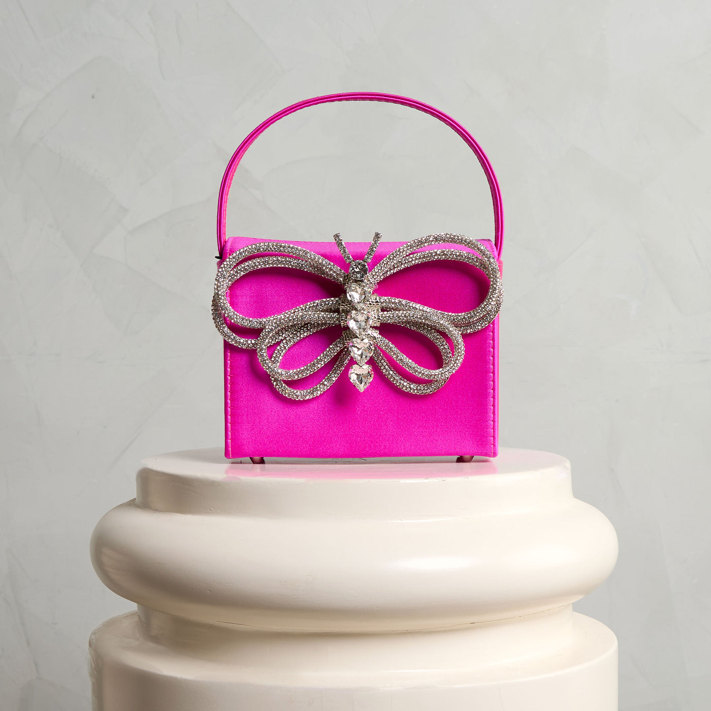 L'alingi pink butterfly satin ella box with crystal rope and studded crystals
