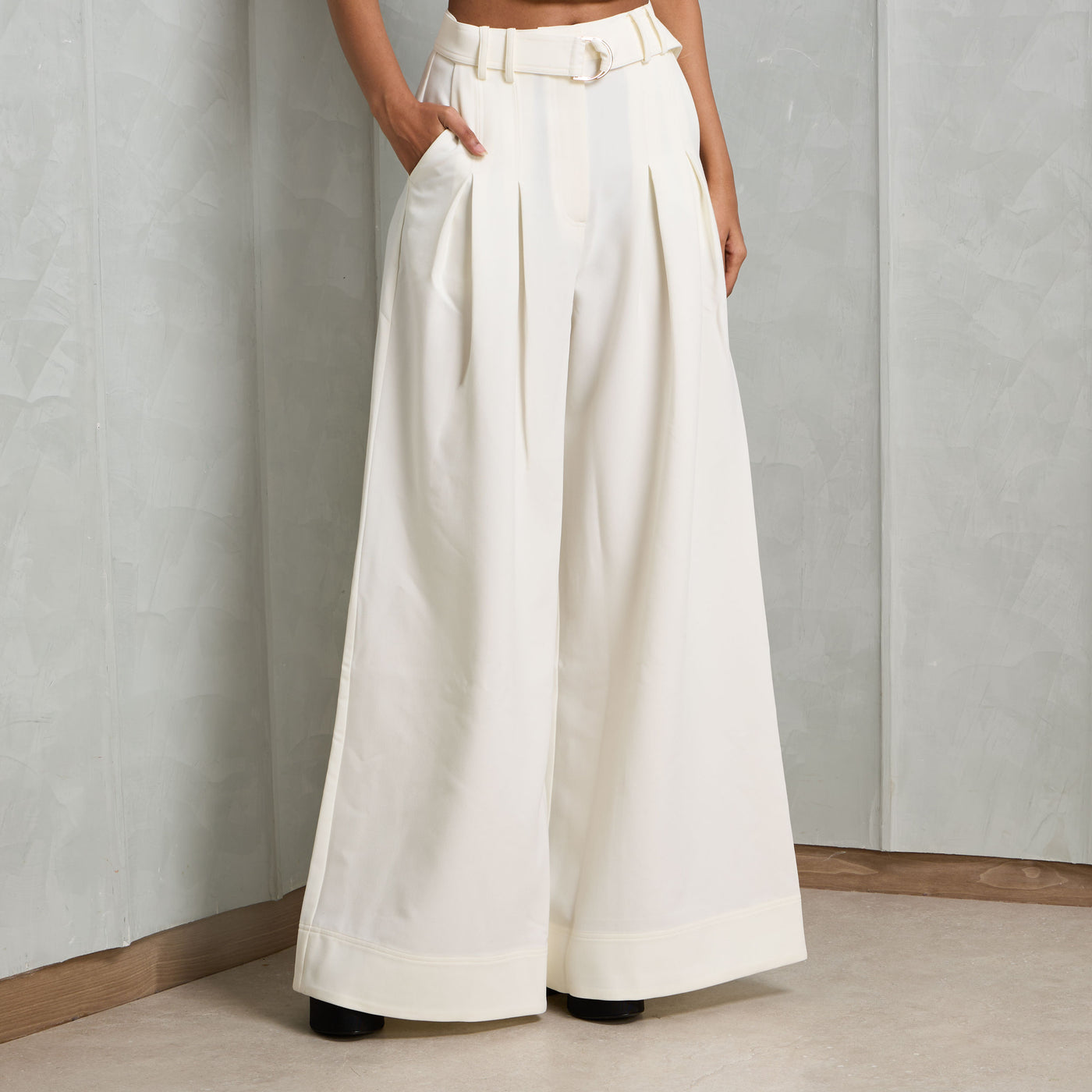 ACLER pleated white wide leg strathmere pants
