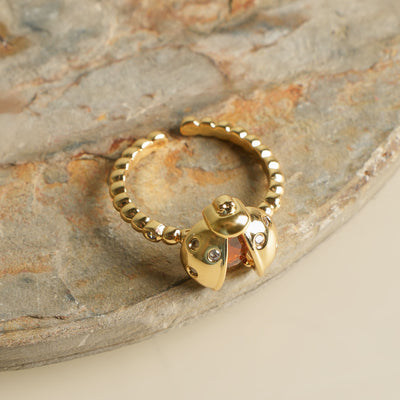 Gold ring at Le Mill