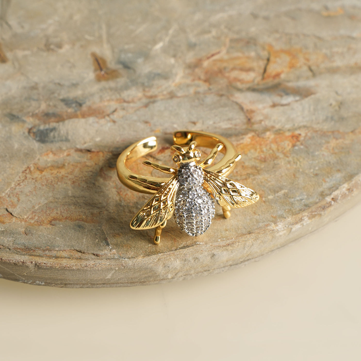 Gold and silver bee ring at Le Mill