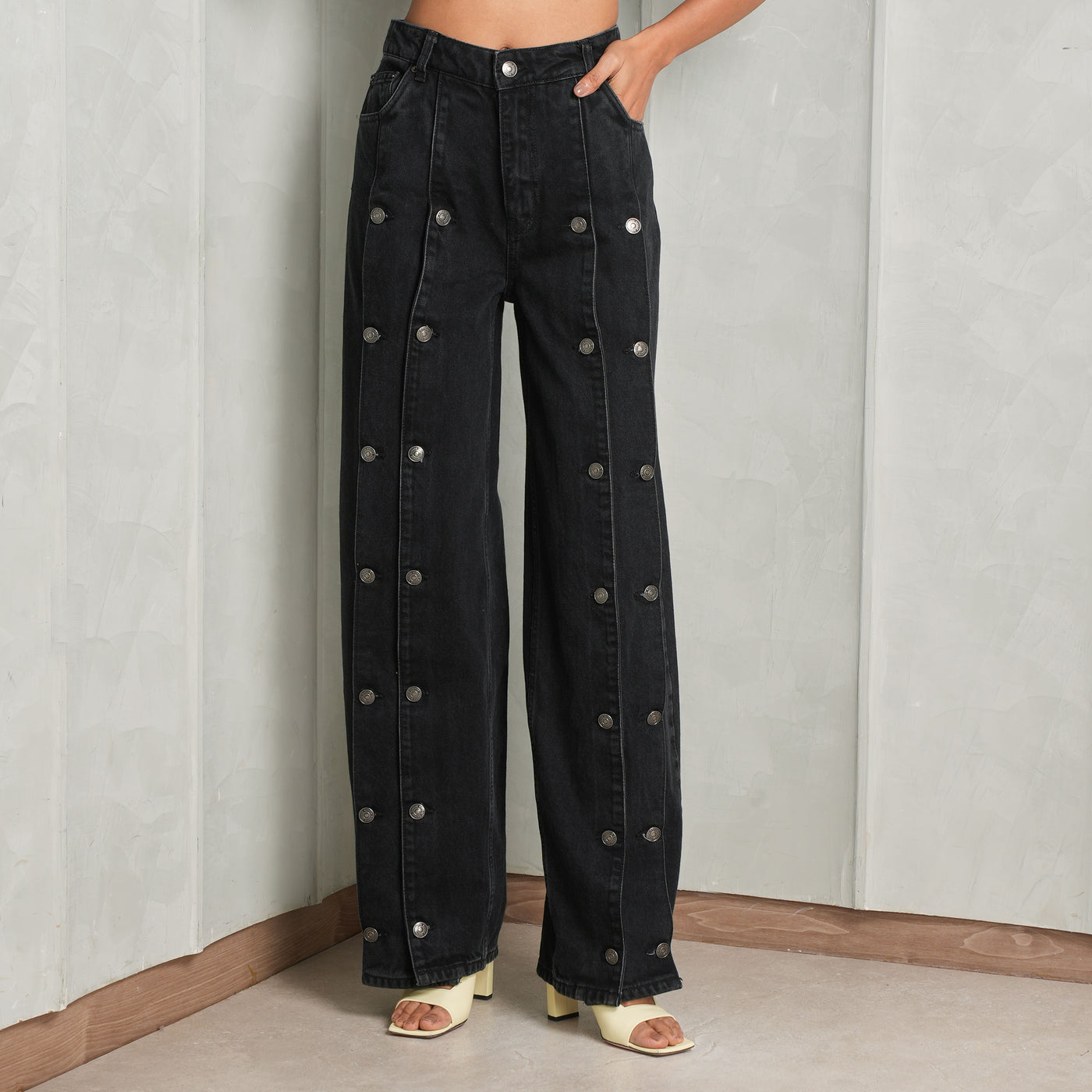 Button Detail Wide Jeans