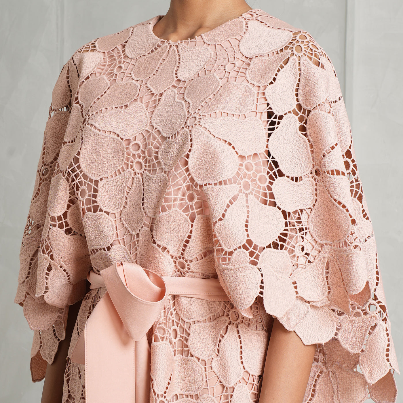 ELIE SAAB floral belted silk macrame dress