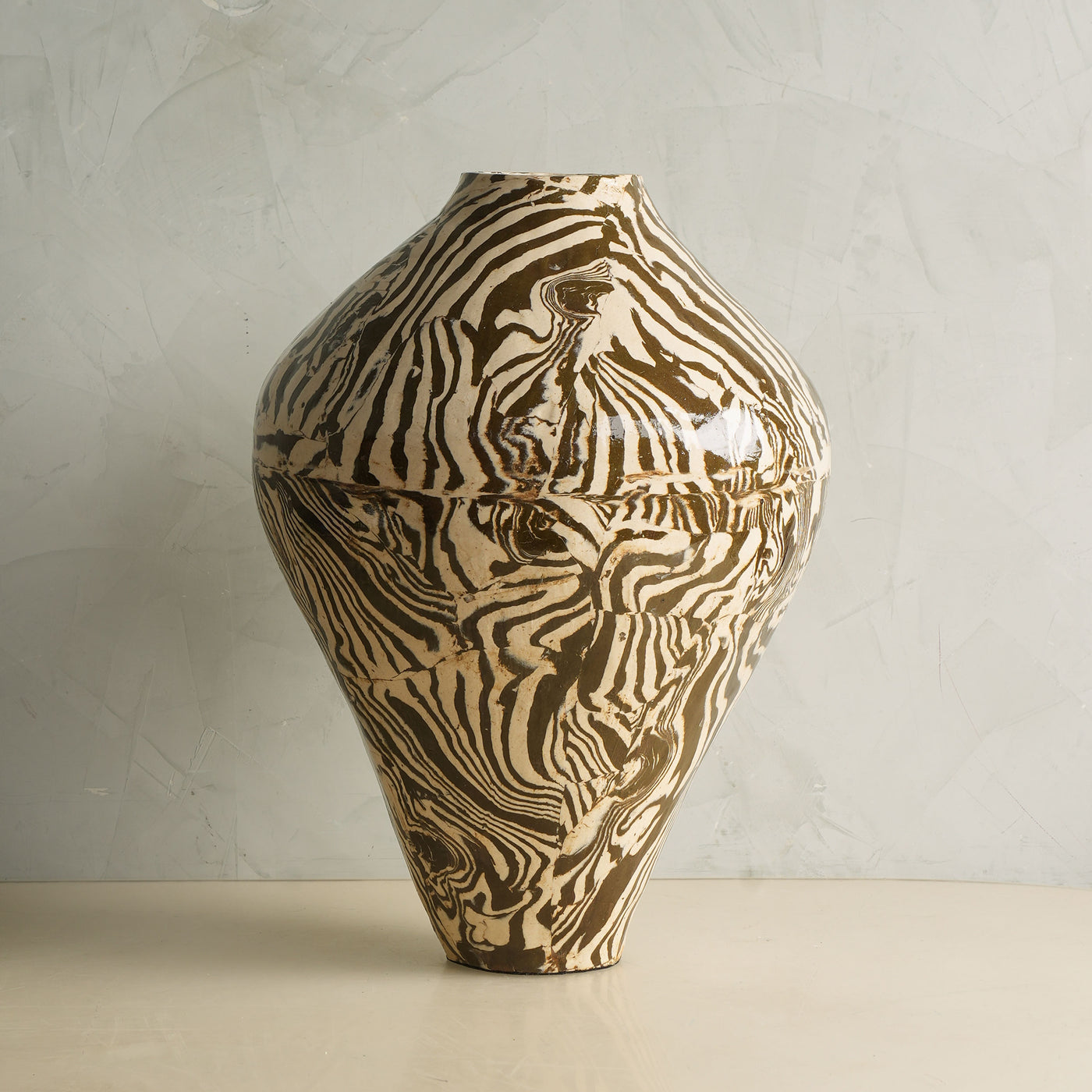 Nerrikomi Vase
