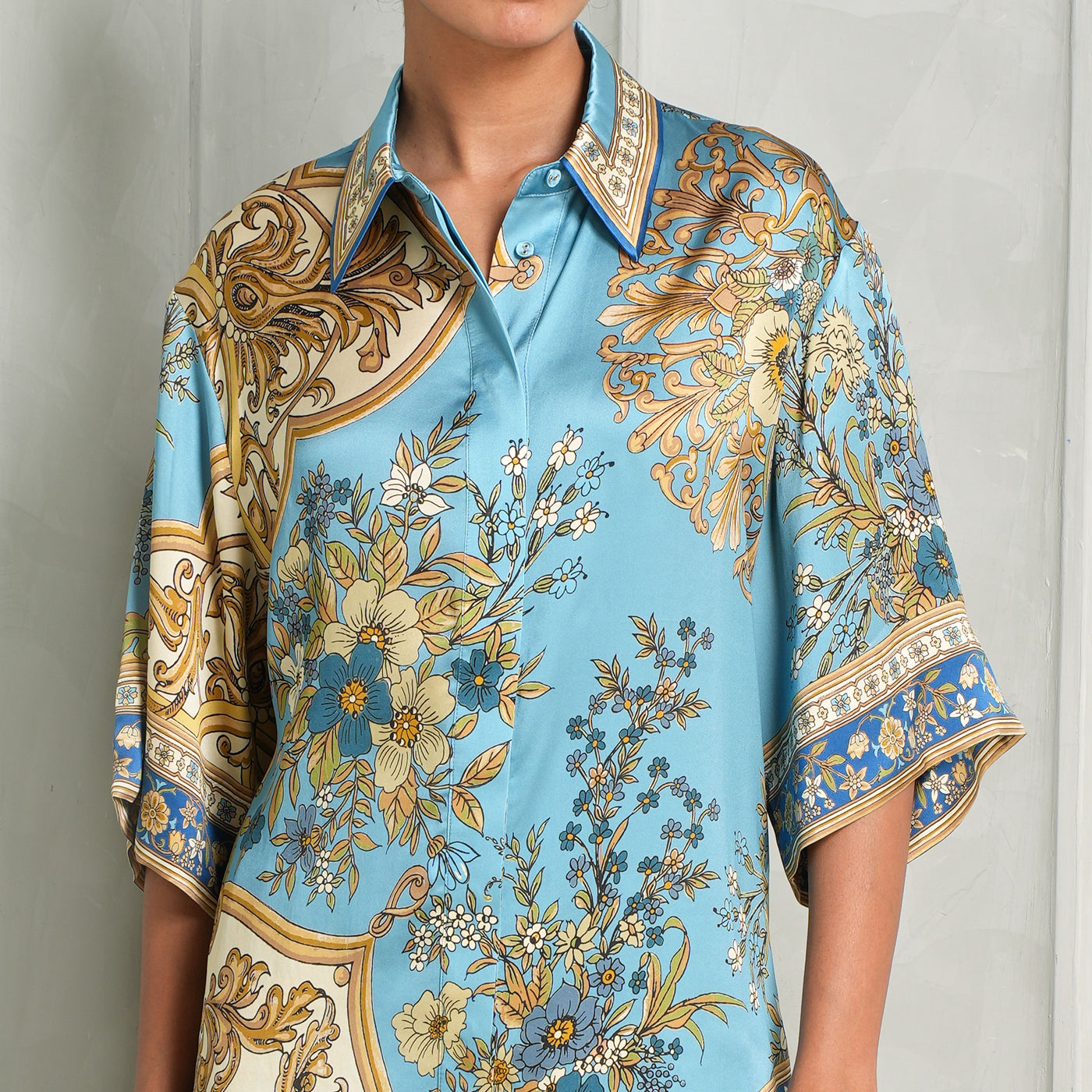 Blue silk shirt by Alémais at Le Mill