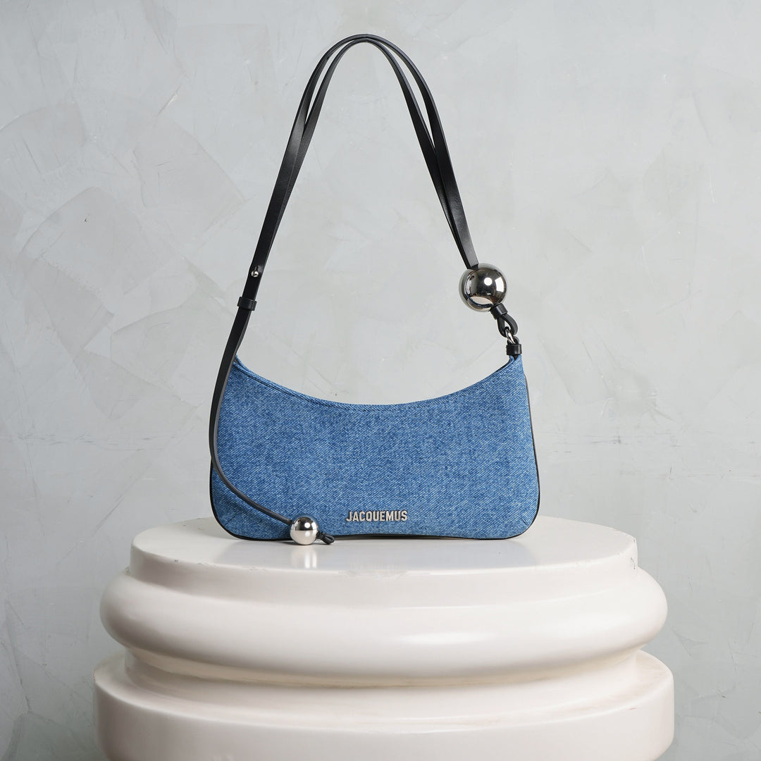 JACQUEMUS ジャックムス ブルー Blue 'Le Bisou Perle' shoulder bag 難しく バッグ レディース  秋冬2024 24E231BA0573176330 【