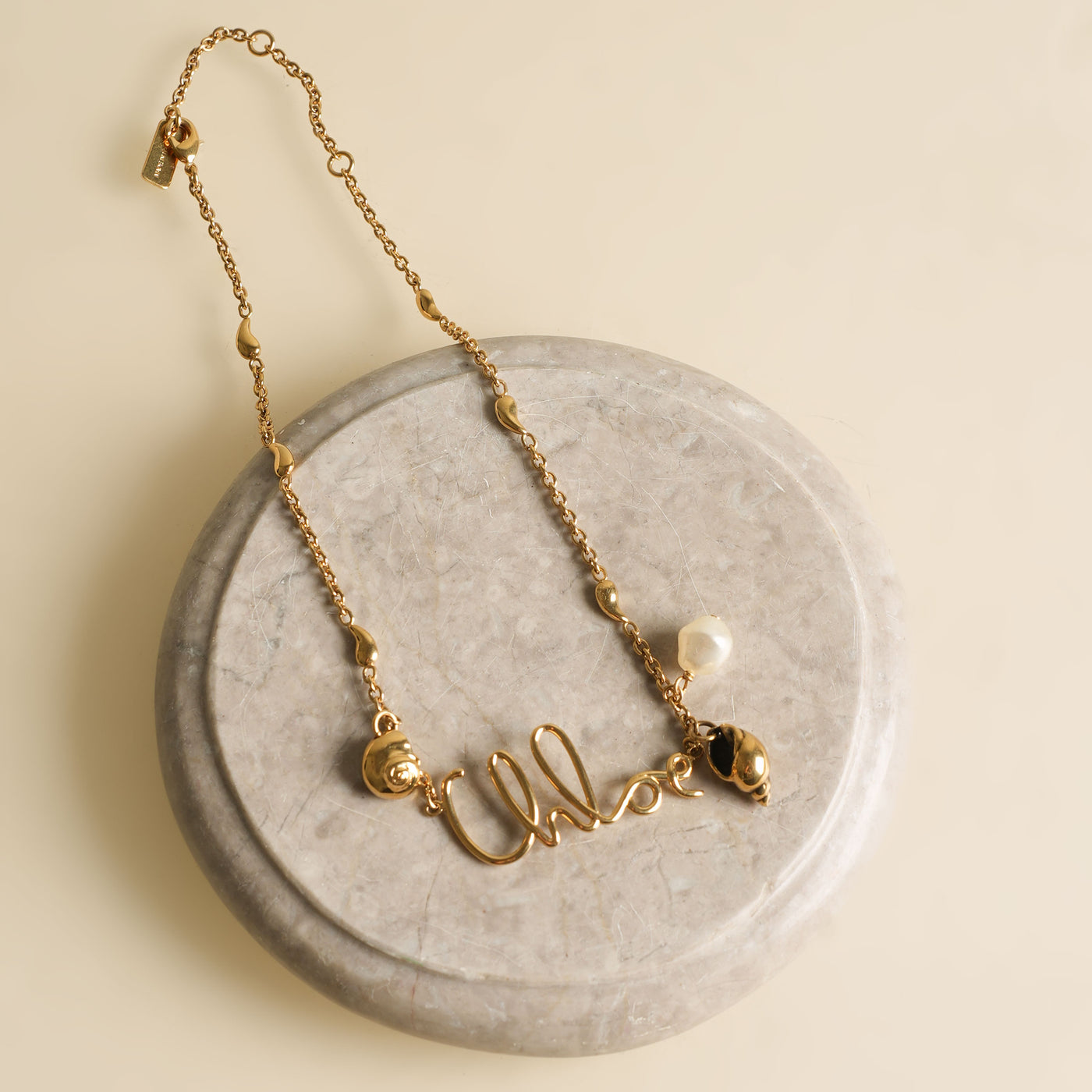 Chloé Shells Necklace