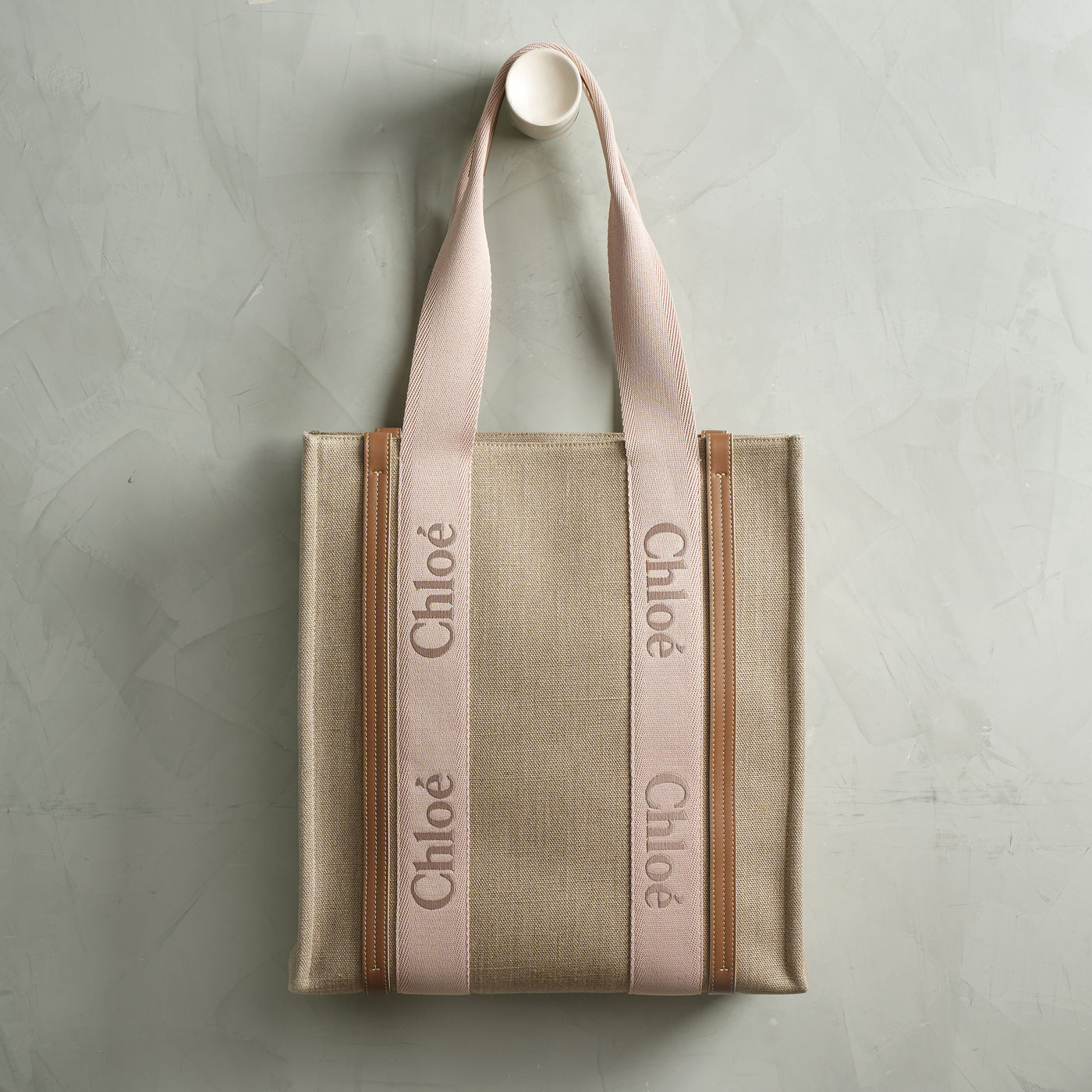 Chloe Woody Tote Bag stylish brown beige linen