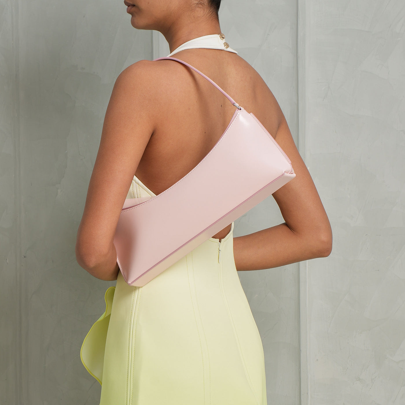 Ovalo Clutch Shoulder Bag