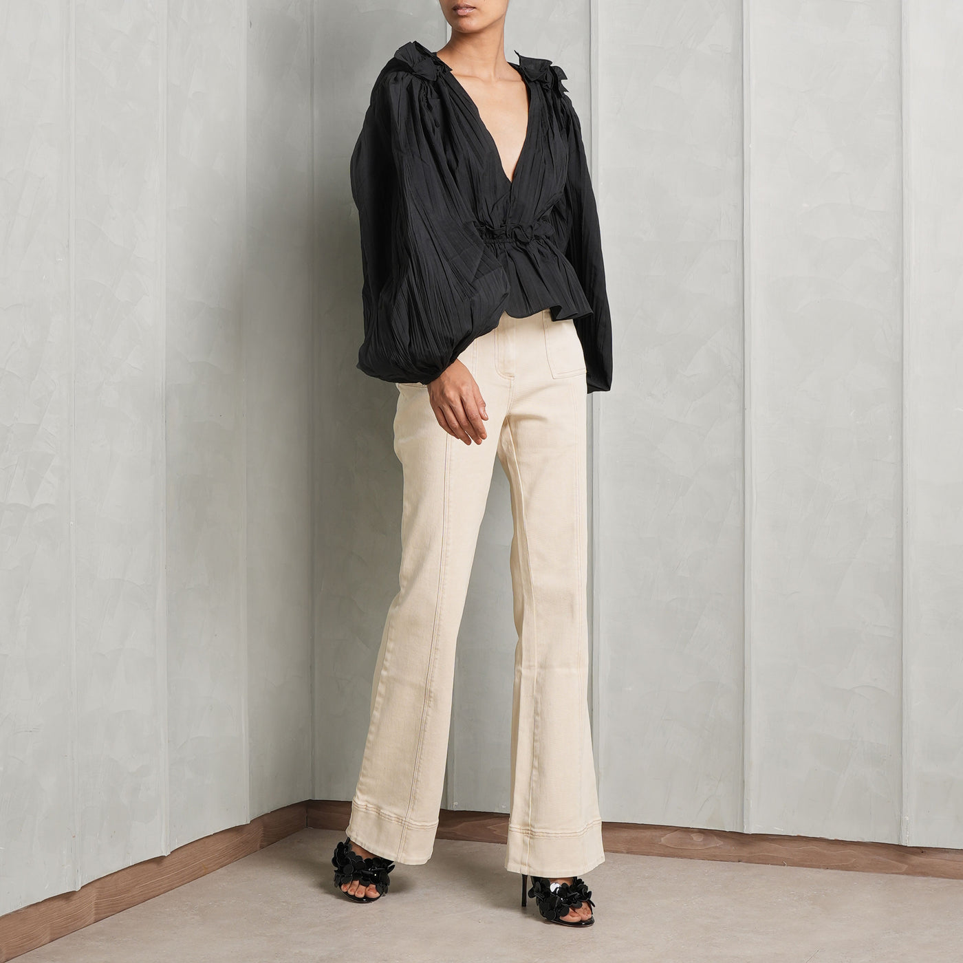 ACLER orchal belted jeans