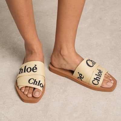 CHLOÉ embroidered logo woody flat mules