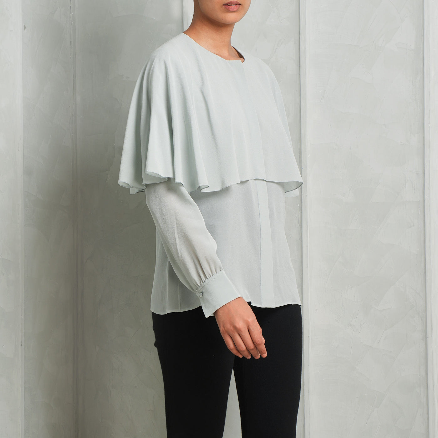 Chloé Cape Blouse Round Neck Collar