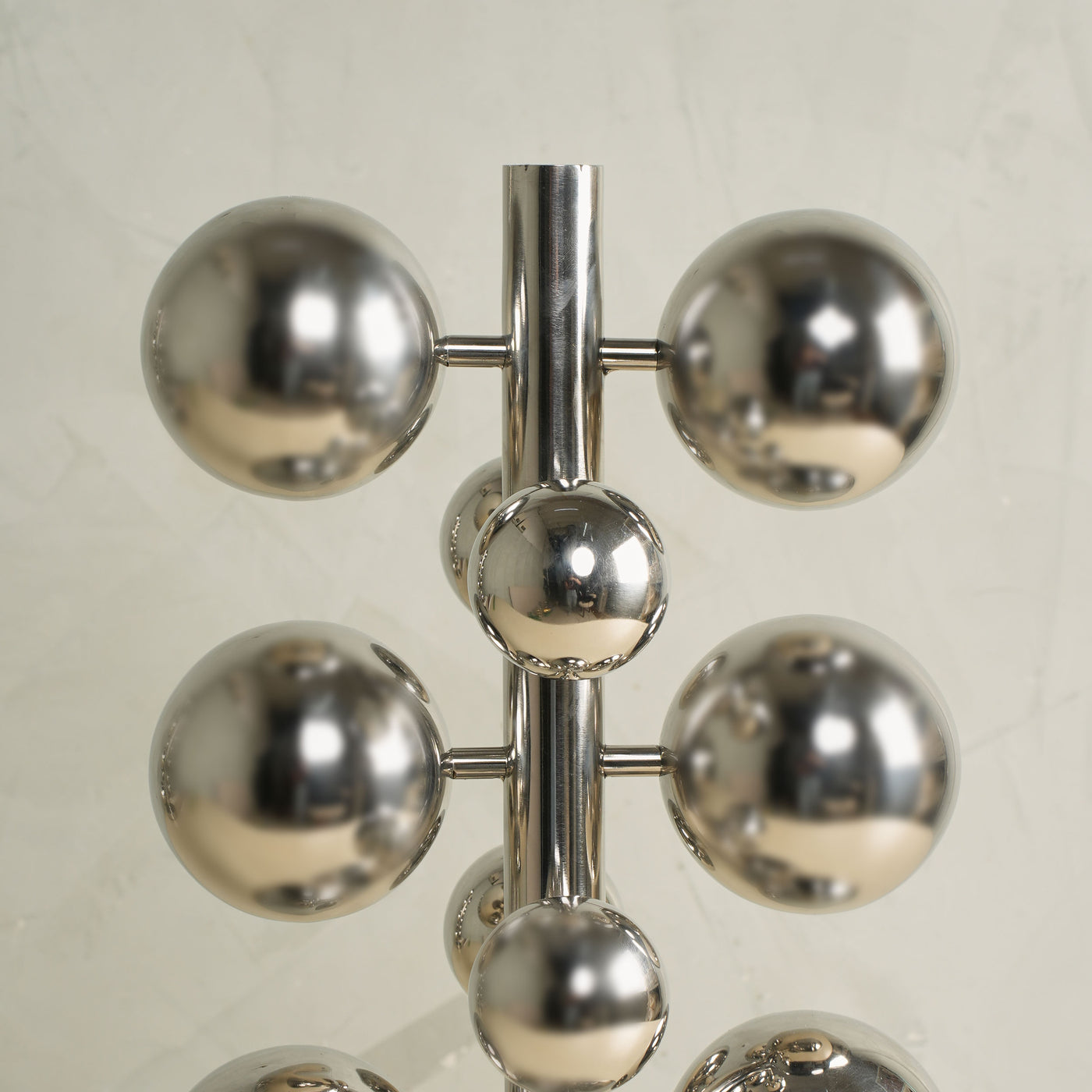 Medium Dna Silver Candle Stand