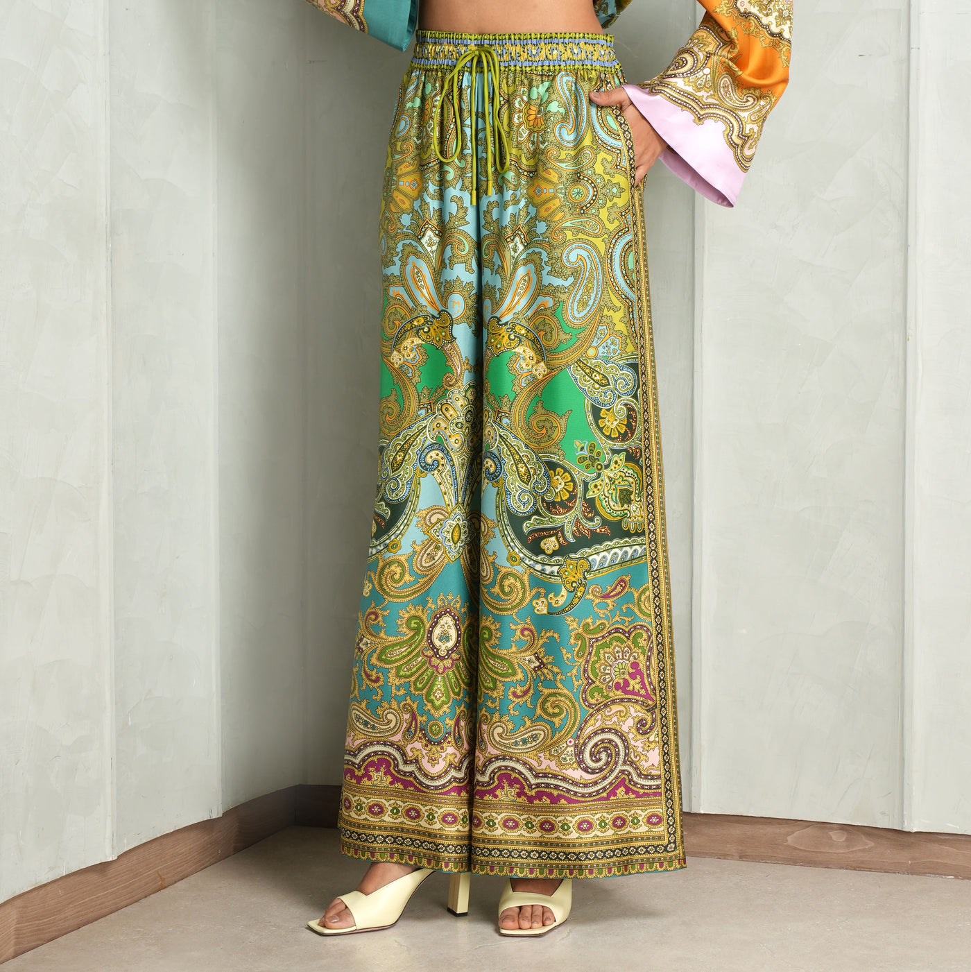 Printed silk pants by  Alémais 