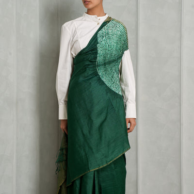 Studio Medium Green Metallic Sari