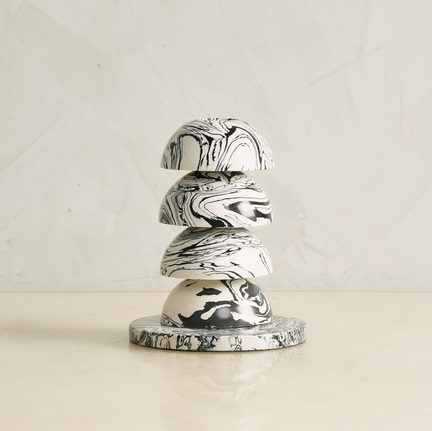 Black & White Half Ball Candle Stand