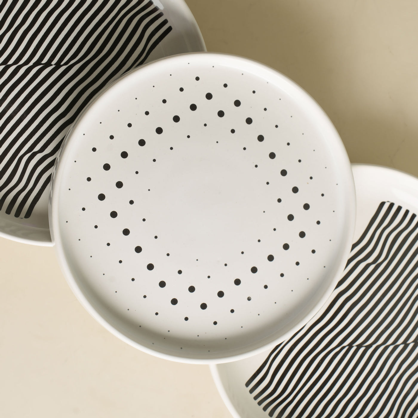 Black Pixel Dot Holiday Plate