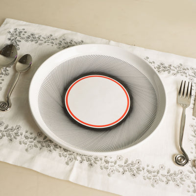 Radial Holiday Dinner Plate