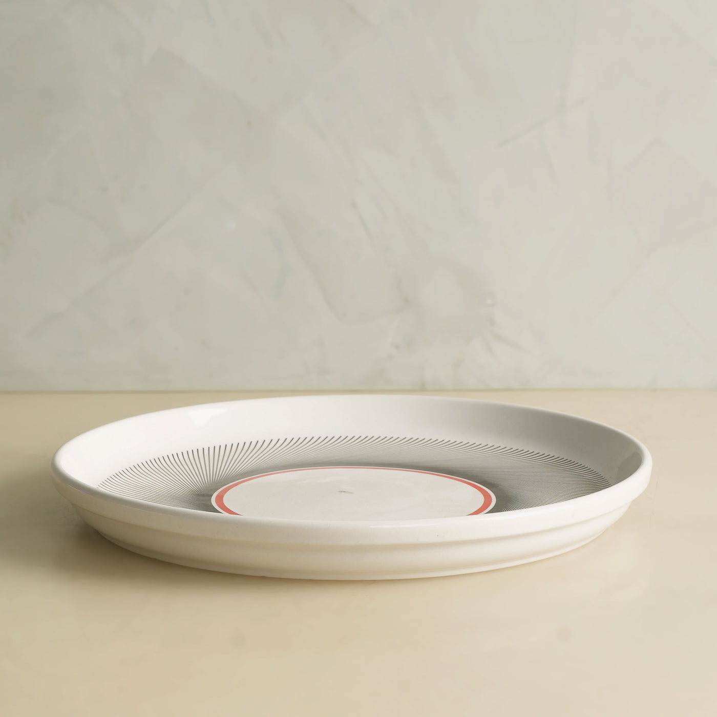 Radial Holiday Dinner Plate