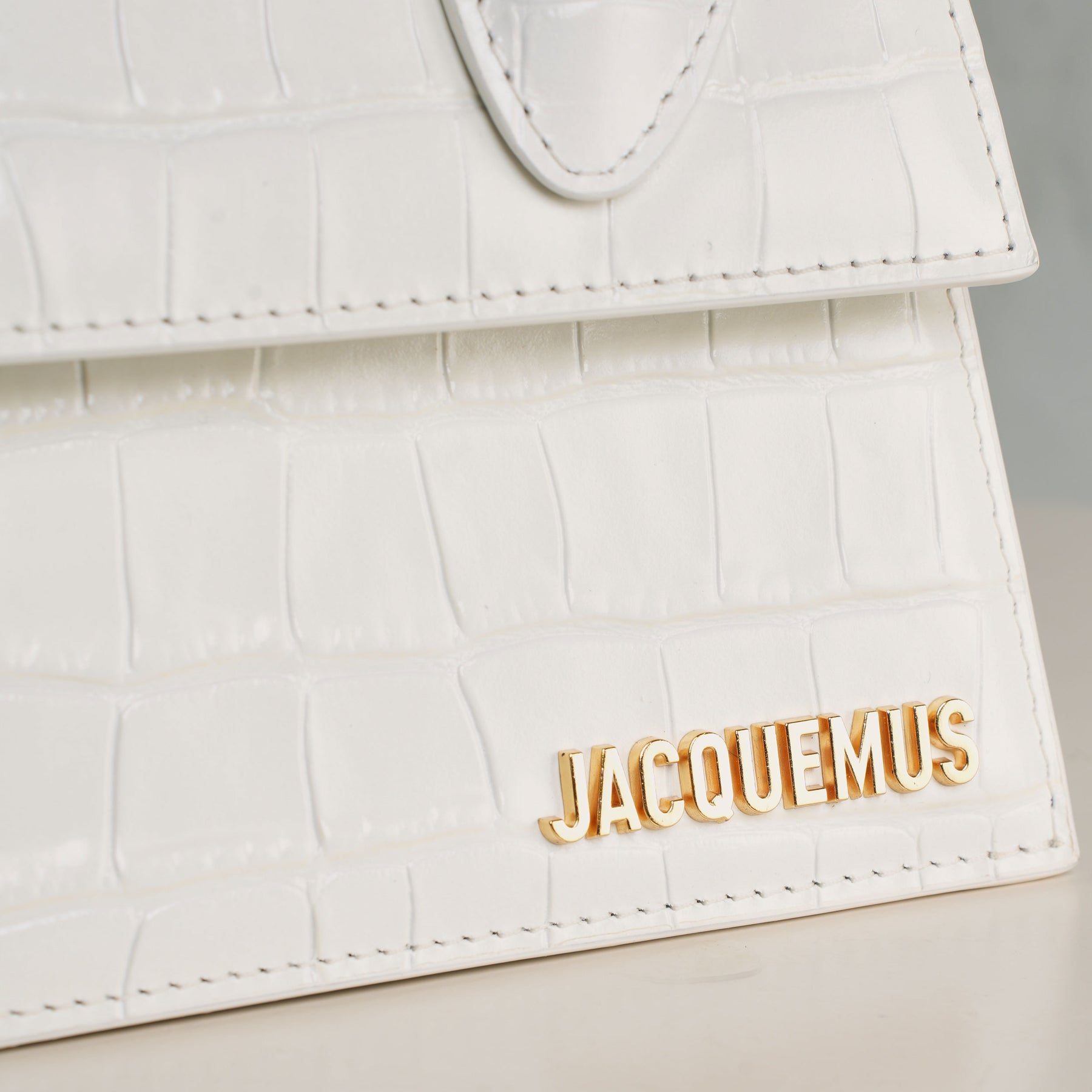 Le Chiquito Moyen Bag | Jacquemus | Le Mill