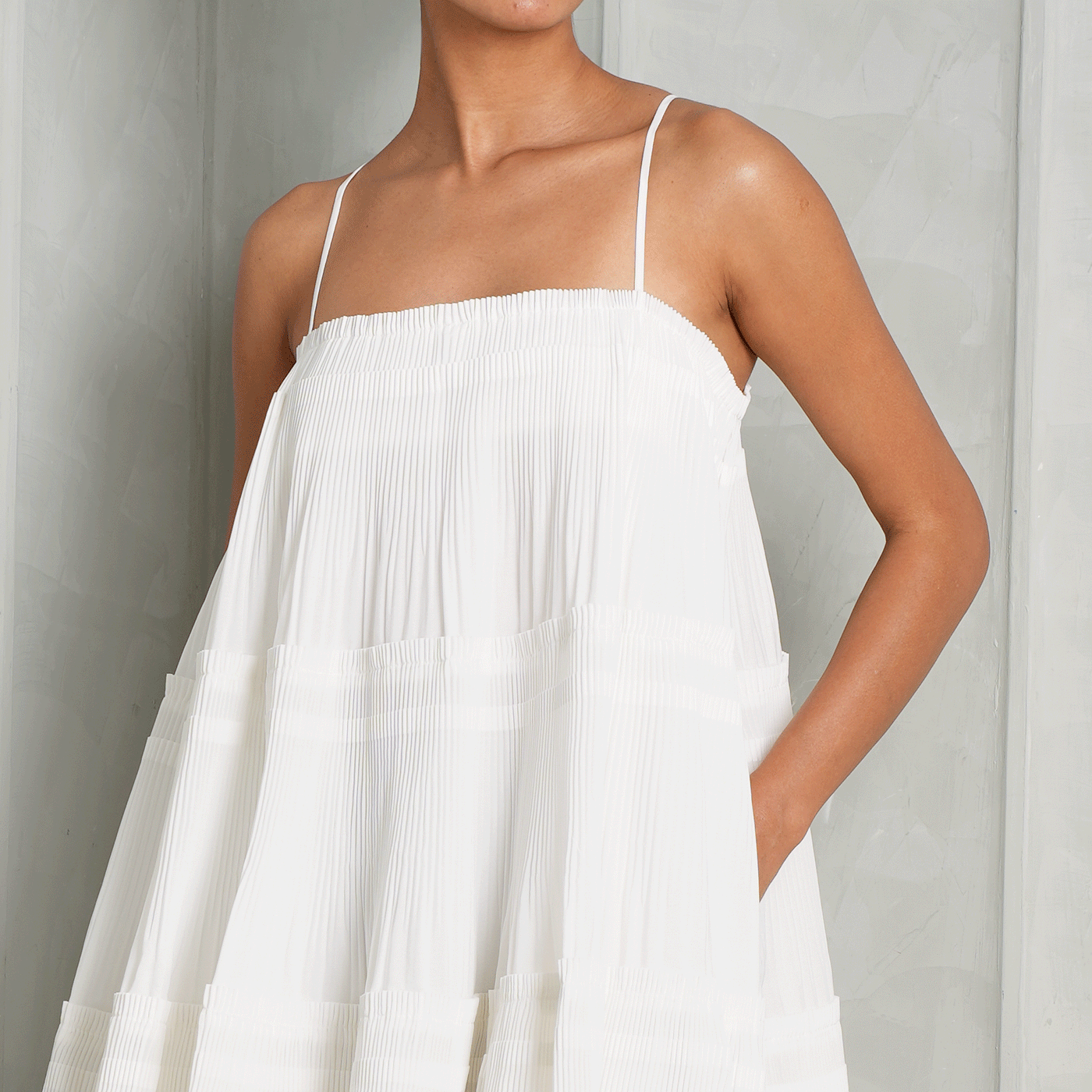 small pleated flowy dress pockets