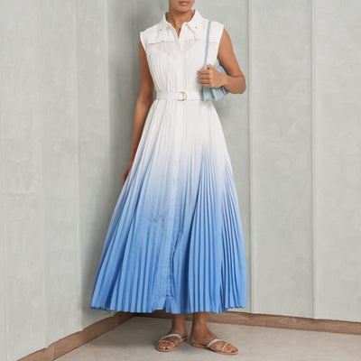 pleated sleeveless dress in ombre of white and blue color 