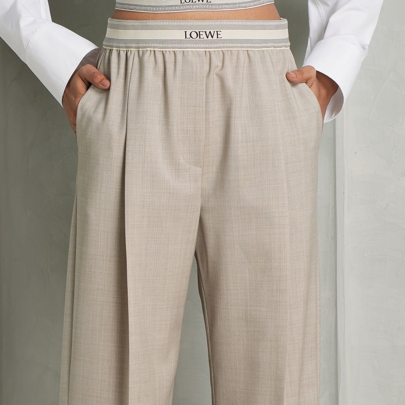 LOEWE Logo belted trousers light beige pants