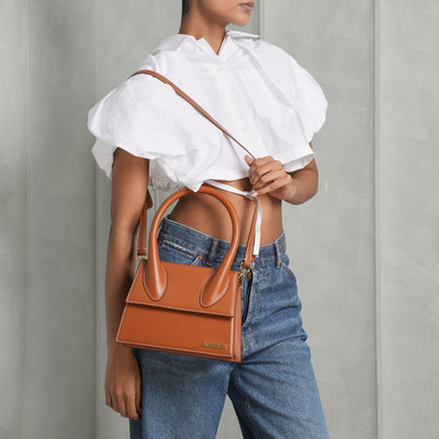 Le Grand Chiquito Crossbody Bag