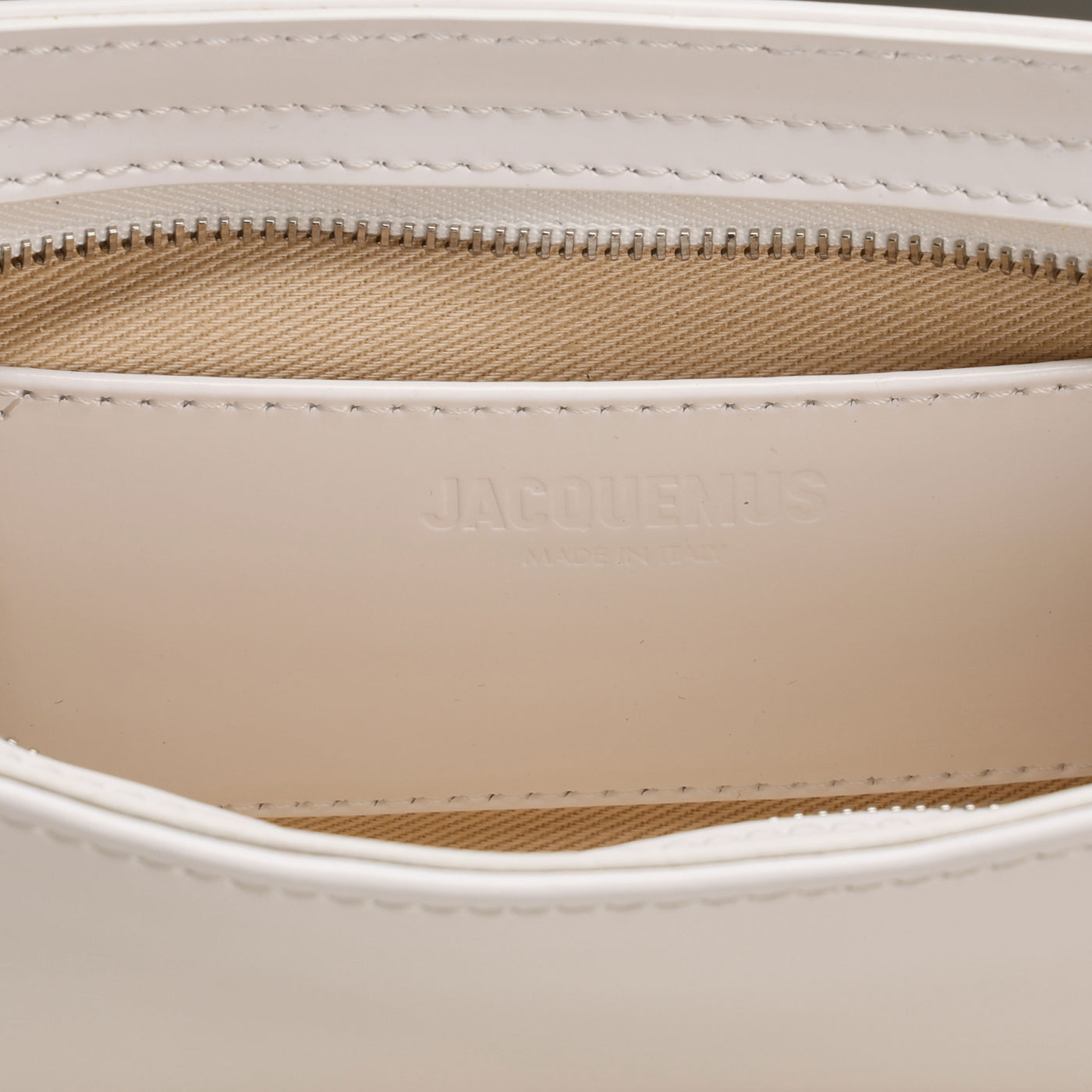 jacquemus white bisou bag le mill