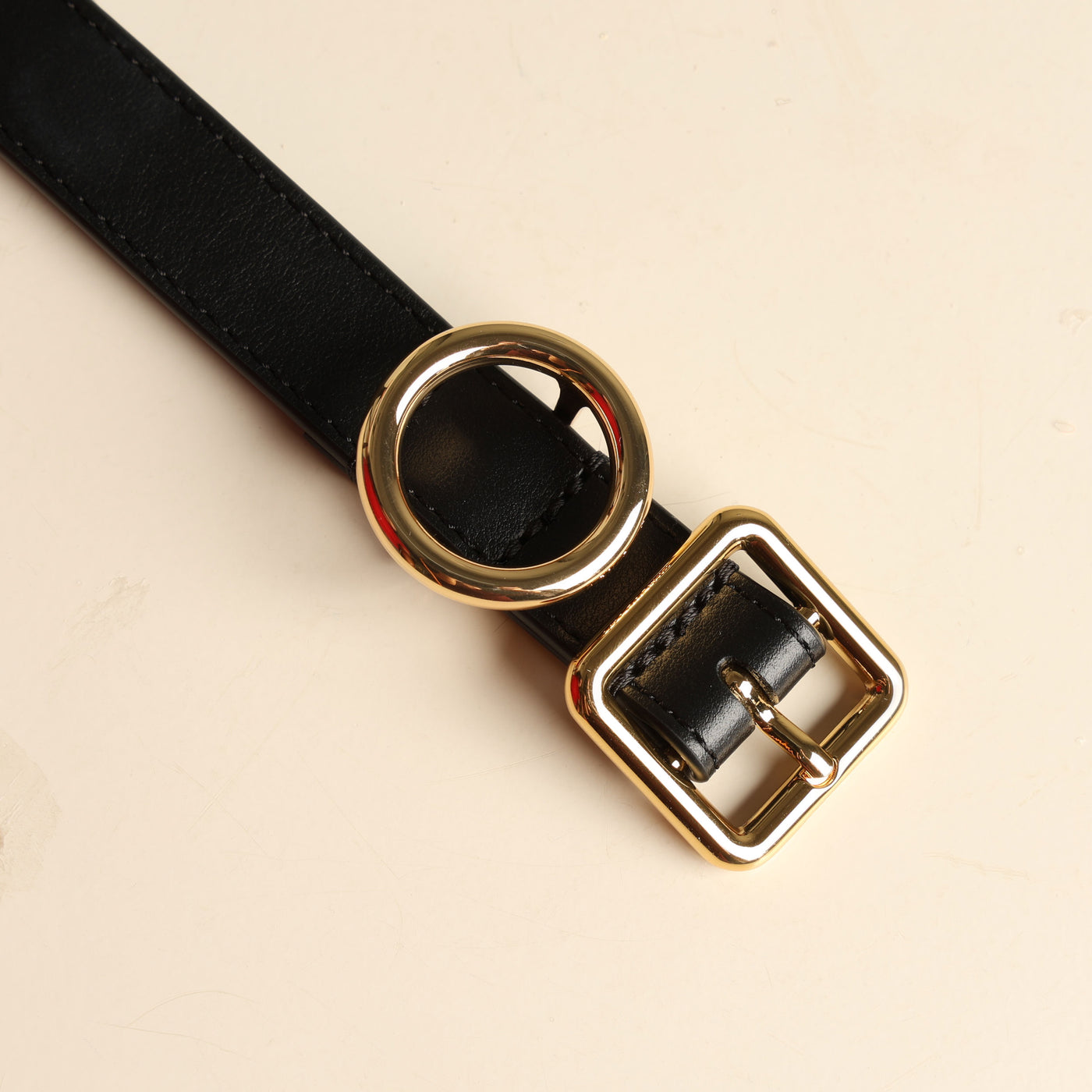 golden color buckle belt jacquemus at le mill