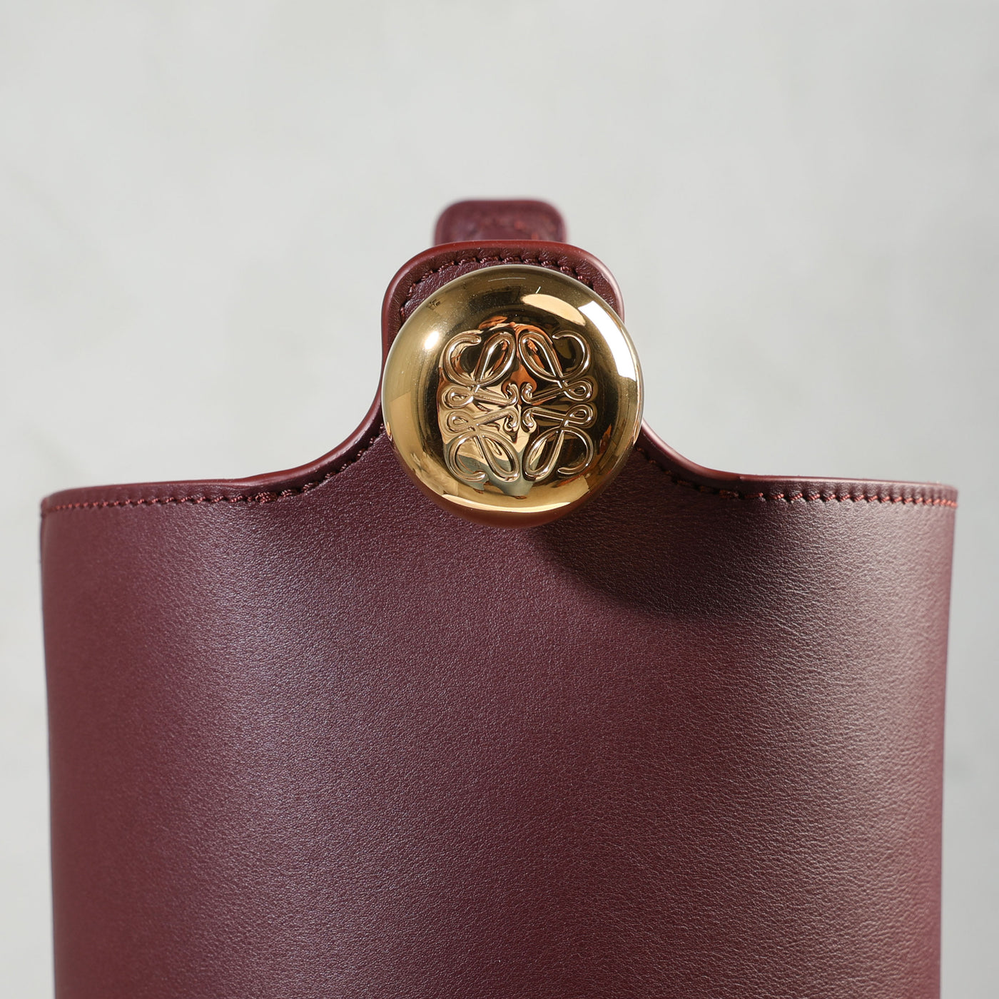 Loewe Mini Pebble Bucket Bag Maroon 