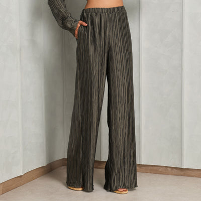 16Arlington Wide-Legged Mandrake Trousers