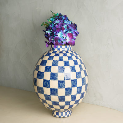 Oval Eith Blue Check Jar