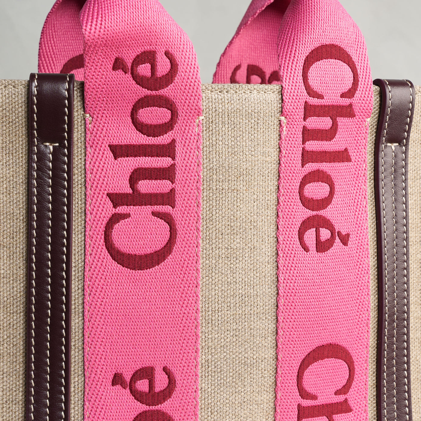 CHLOÉ Woody small pink linen logo tote bag cross body bag