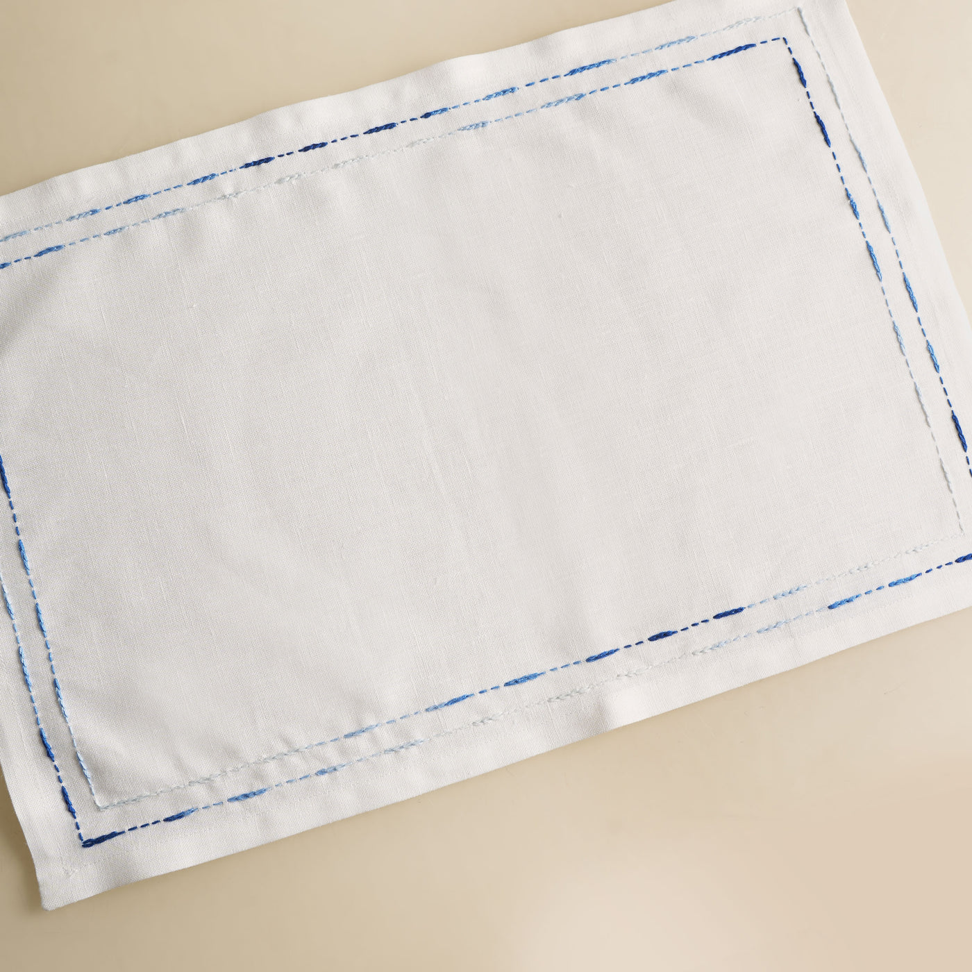 Napkin And Table Mat (Set of 4)