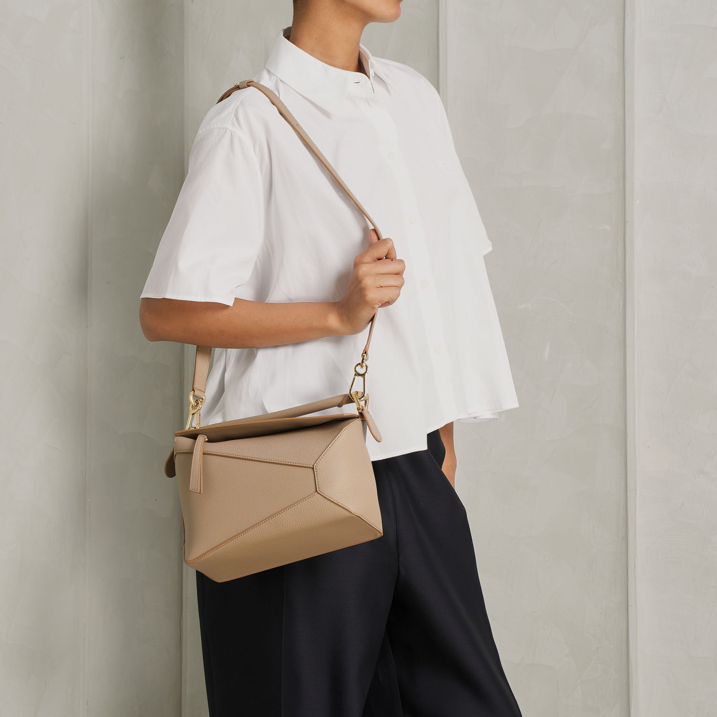 LOEWEキャミソール LOEWE(ロエベ) キャミソール(レディース) - ブランド通販のBUYMA