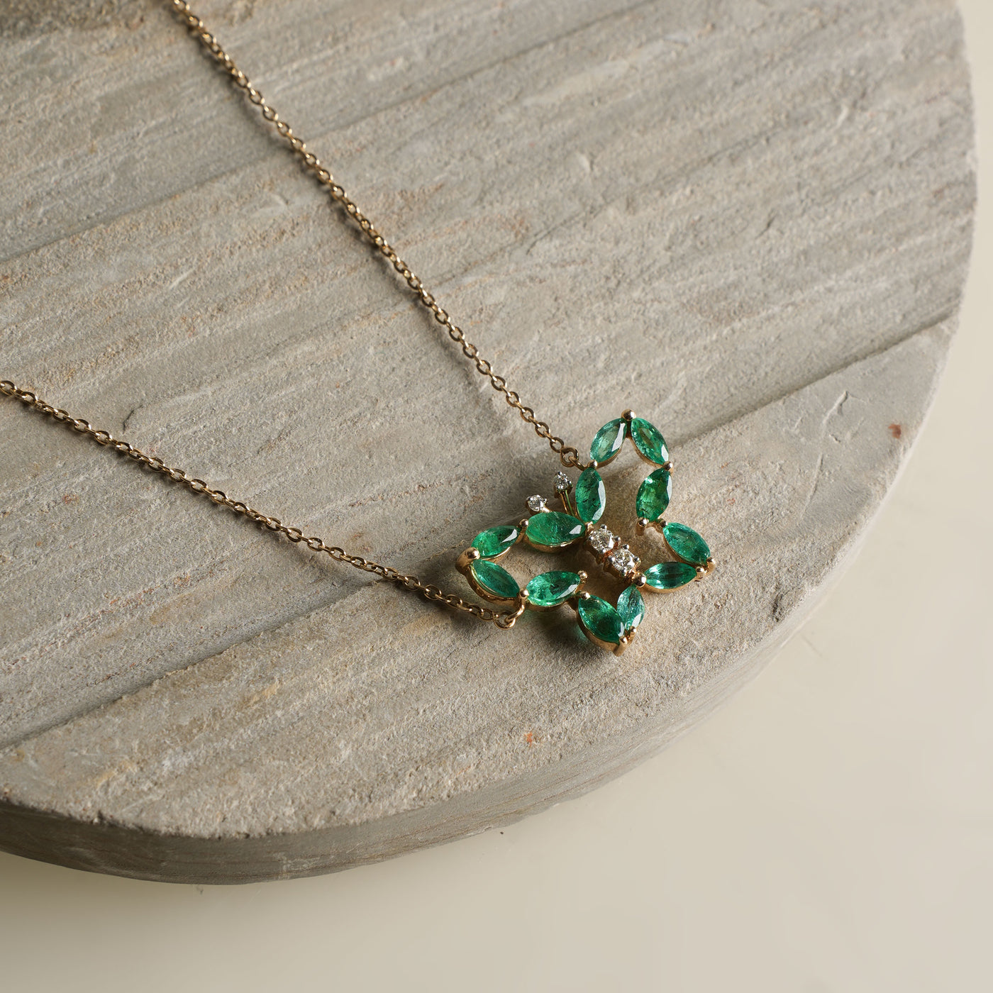 SIMSUM FINE JEWELLERY emerald butterfly necklace