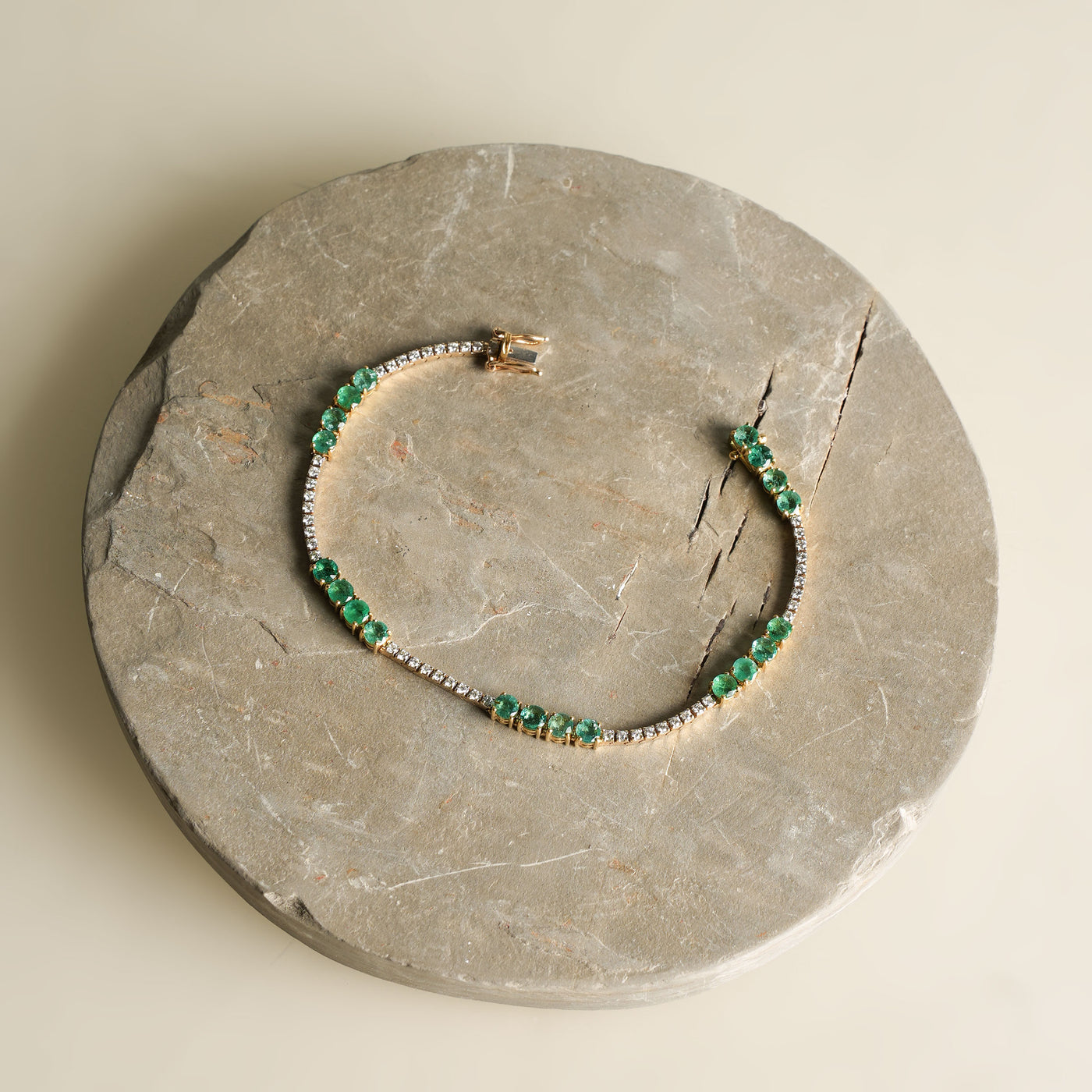 SIMSUM FINE JEWELLERY emerald round bracelet