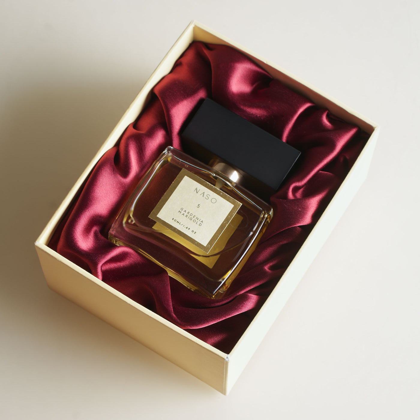 NASO PROFUMI gardenia marigold perfume