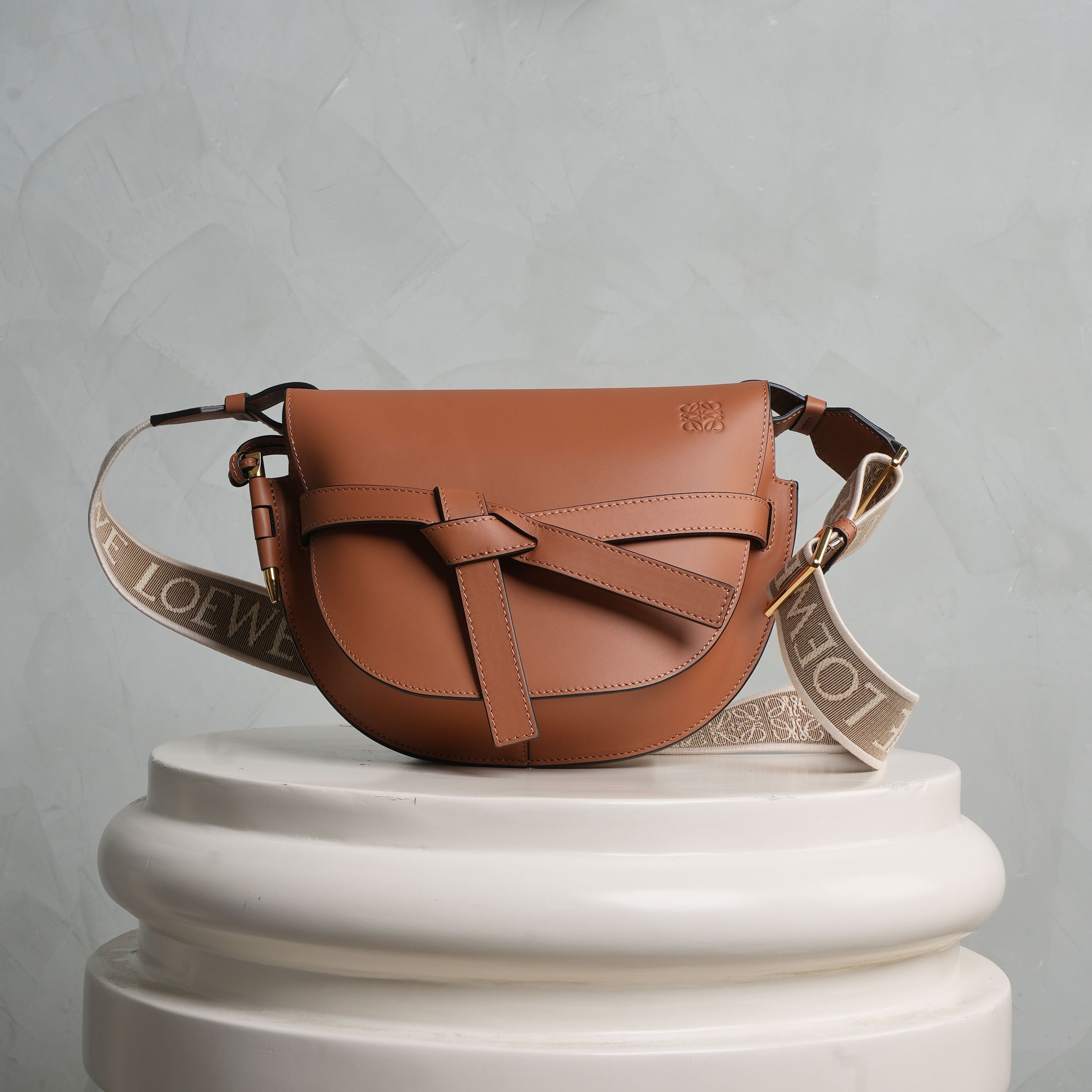 Spanish Bags That Are Made in Spain Leosty