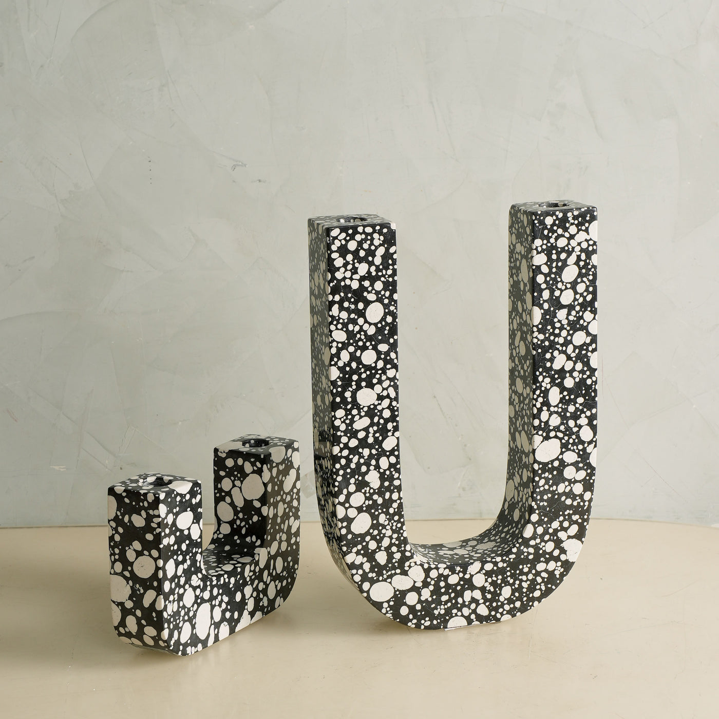 U Shape Candle Stand