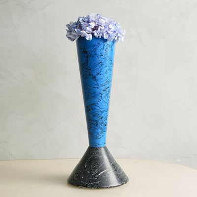 V Shape Resin Vase