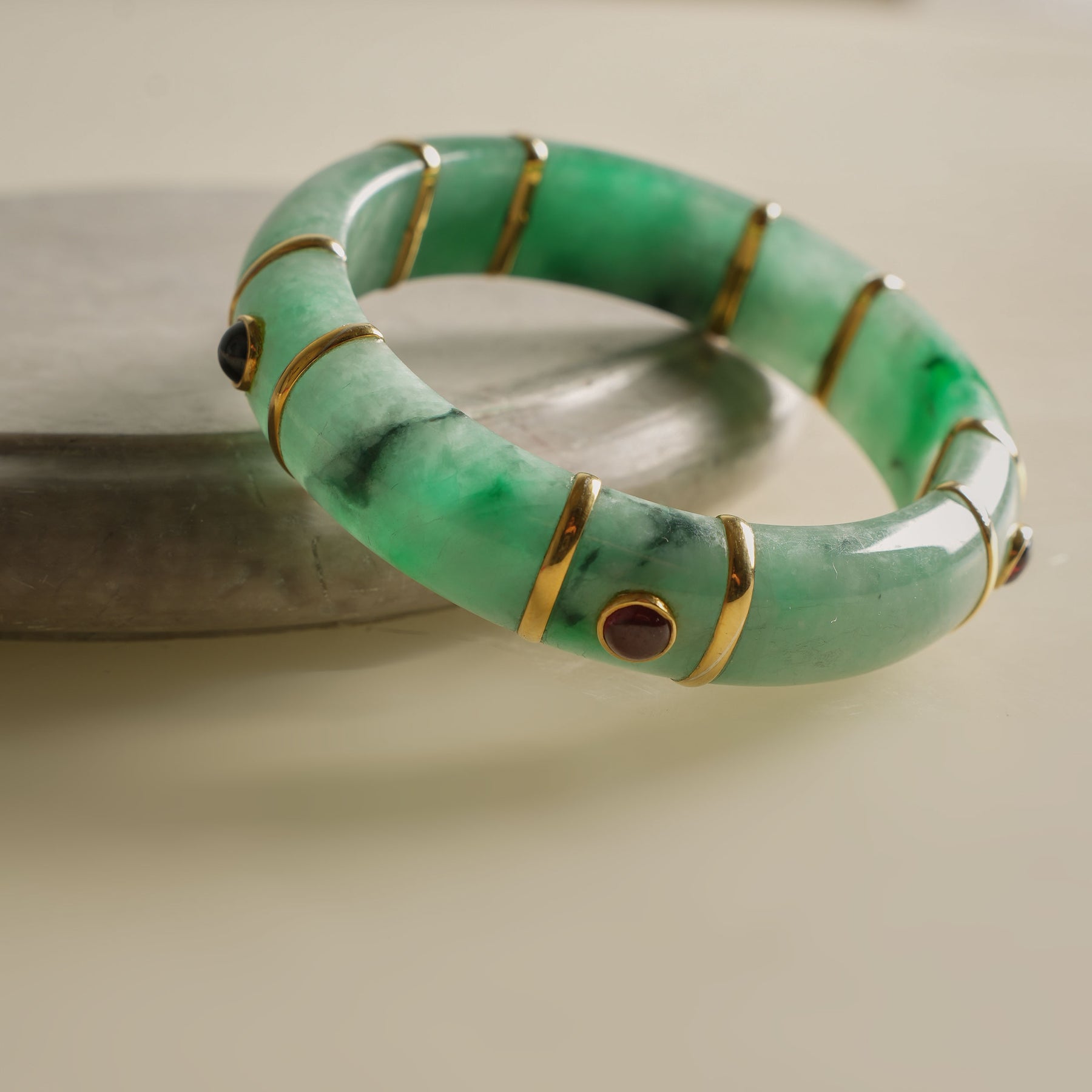 Antique Chinese Jade Bangle Bracelet Hand Carved from One piece of Jad –  Brenda Ginsberg Antique Jewelry