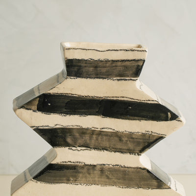Zig Zag Thick Striped Vase
