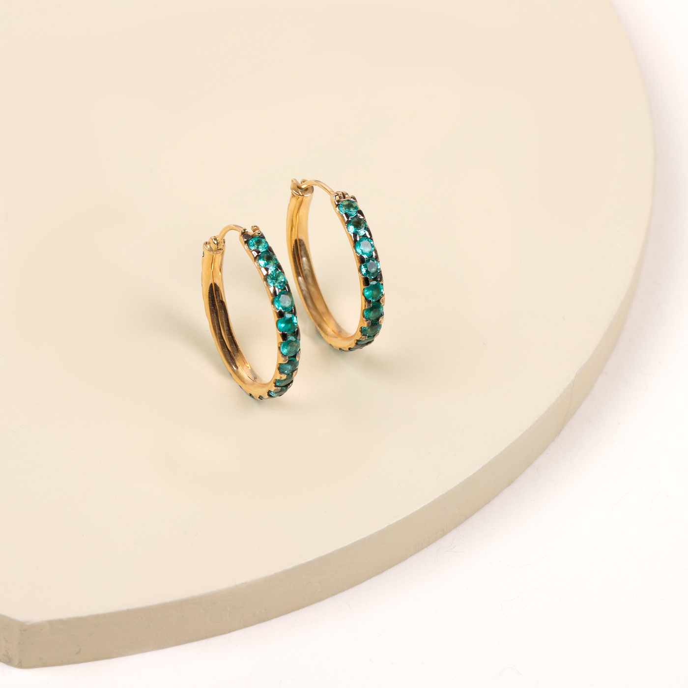 Discover 146 plain gold hoop earrings best  seveneduvn