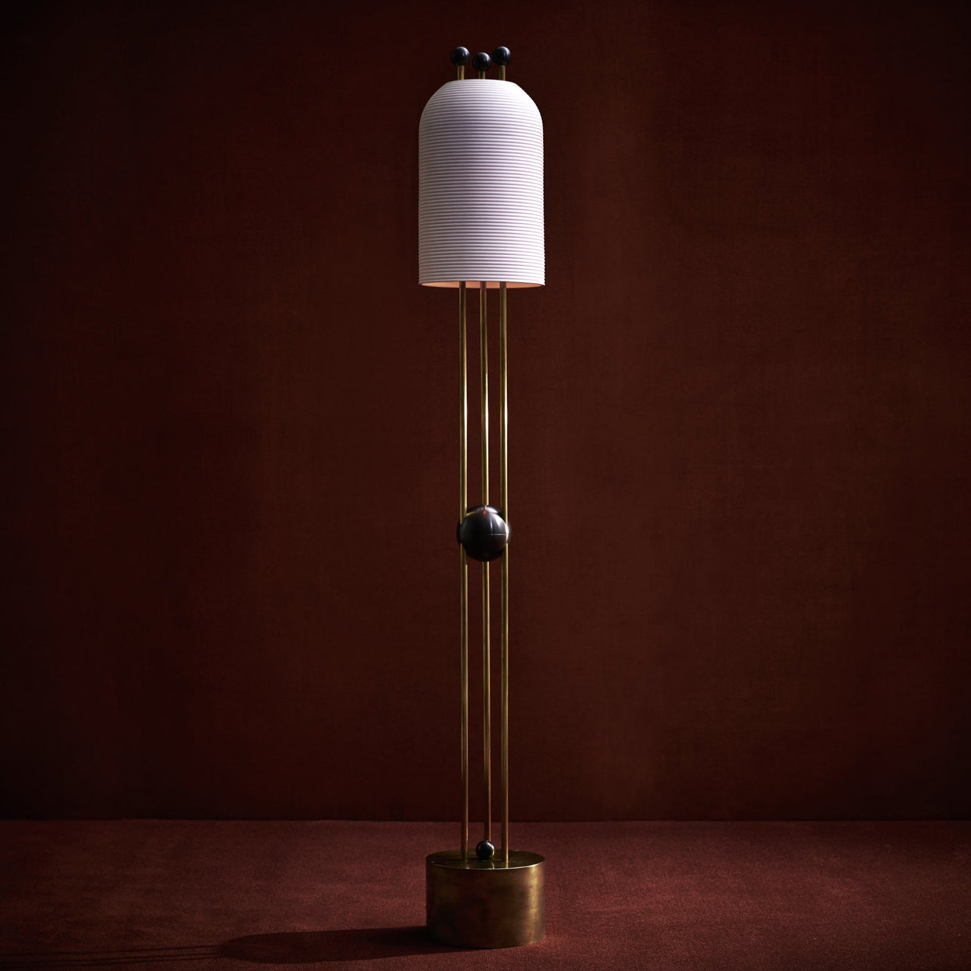 Apparatus Lantern Table Lamp White 
