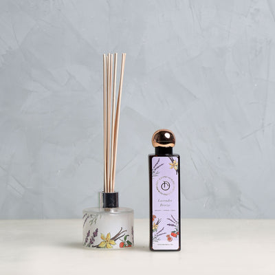Lavender scented reed diffuser from Doft Candles